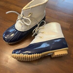 Jack Rogers Chloe duck boot navy gold for rain or snow